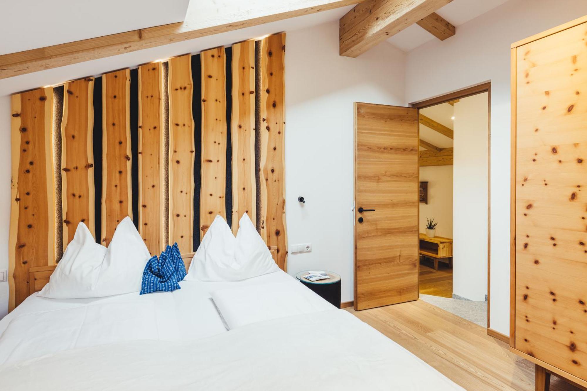 Hotel Schmuckhof كيوزا الغرفة الصورة
